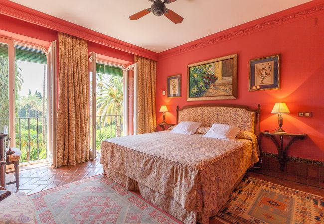Rent by room in Seville - Waou Palacio Tenorio Santa Cruz VI Rent by room in Seville - Waou Palacio Tenorio Santa Cruz VI