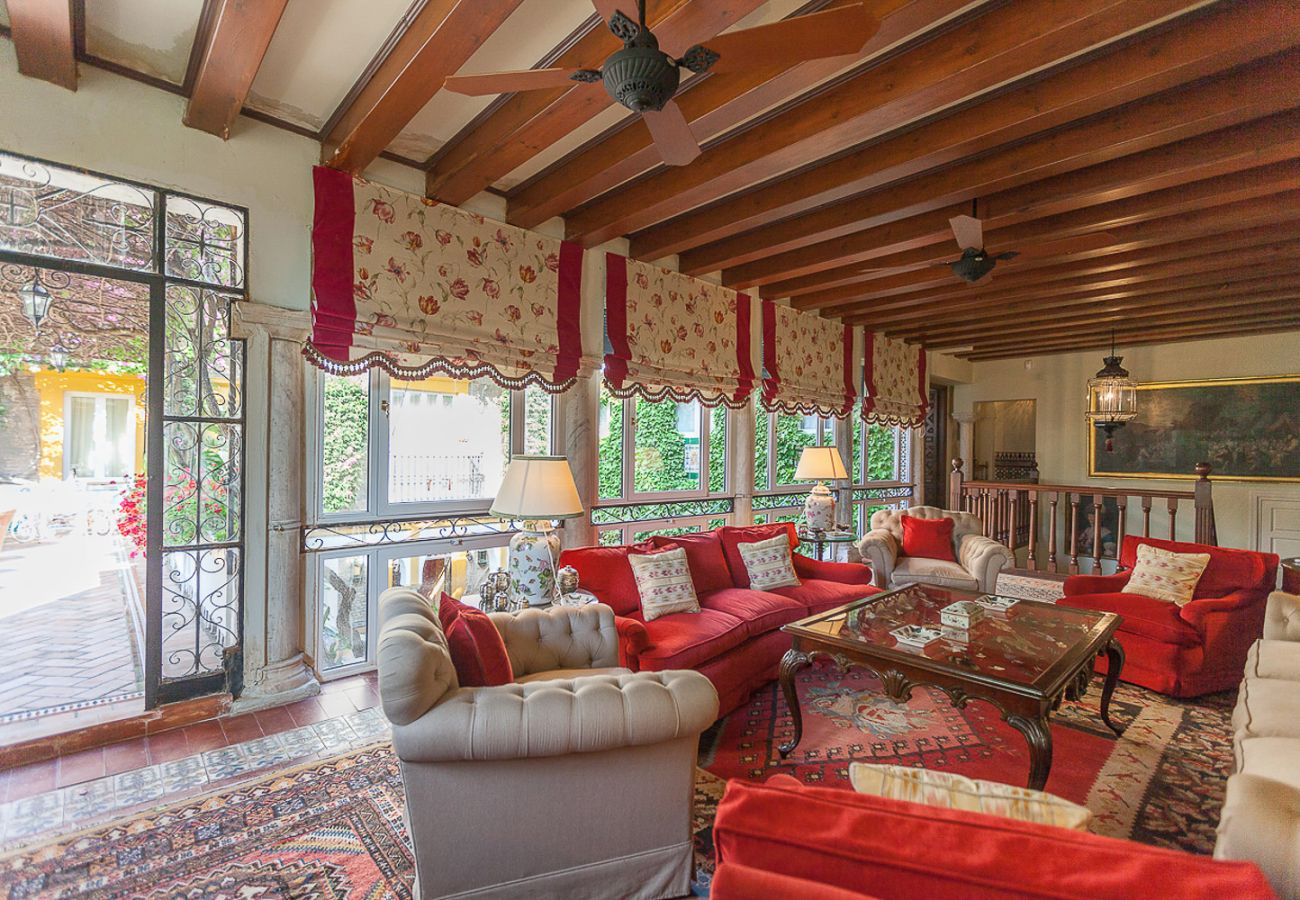 Rent by room in Seville - Waou Palacio Tenorio Santa Cruz IX Rent by room in Seville - Waou Palacio Tenorio Santa Cruz IX