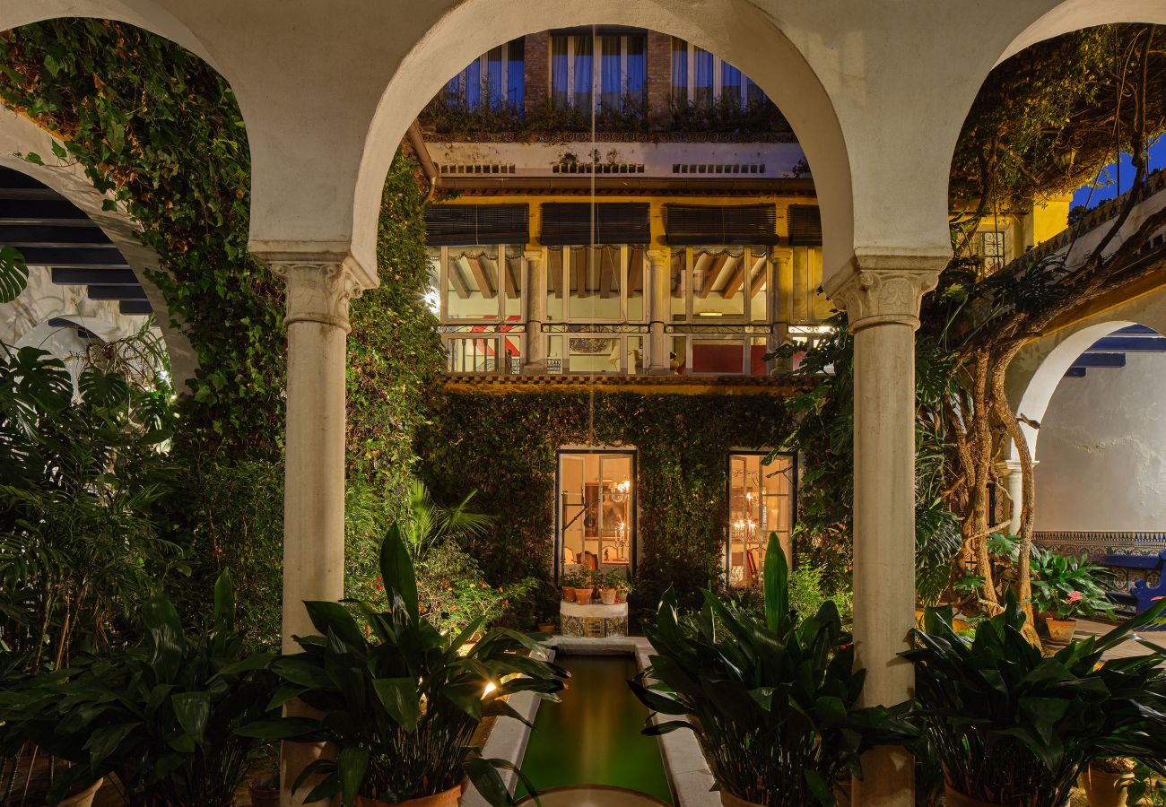 Rent by room in Seville - Waou Palacio Tenorio Santa Cruz IX