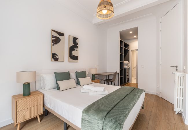 Apartment in Madrid - Waou Urban Home Goya - Corta Duración Apartment in Madrid - Waou Urban Home Goya - Corta Duración