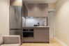 Apartment in Madrid - Waou Essence VI Antón Martín - Corta Duración