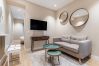 Apartment in Madrid - Waou Essence VI Antón Martín - Corta Duración